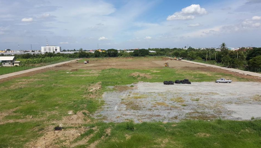 Sebidang tanah di Thonburi yang bakal dijadikan lapangan latihan tim usia muda Thailand