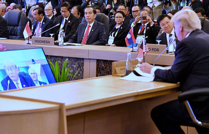 Presiden Jokowi saat menghadiri KTT Peringatan 40 Tahun Kerja Sama Kemitraan ASEAN-AS