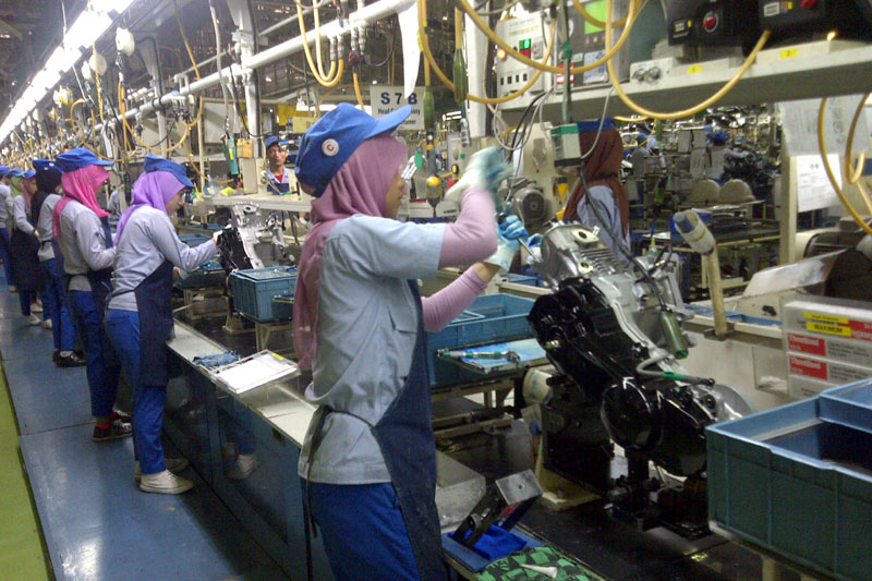 Ilustrasi Industri Manufaktur, PT Yamaha Motor Parts Manufacturing Indonesia (YPMI)