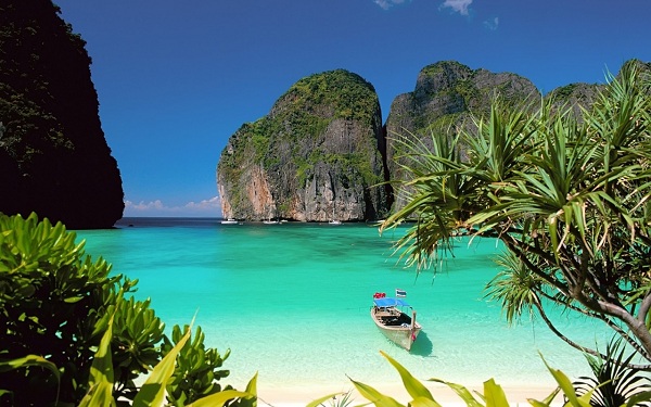 Thailand-beach-view 600x400