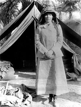 Gertrude Bell di Irak. Foto: Wiki