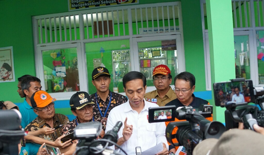 Presiden Jokowi: BNPB dan Kementerian PUPR Harus Kerja Sama Tangani Korban