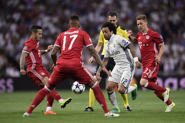  Real Madrid kembali bertemu Bayern Munchen di semifinal Liga Champions, laga klasik sarat dendam. Foto: istimewa.
