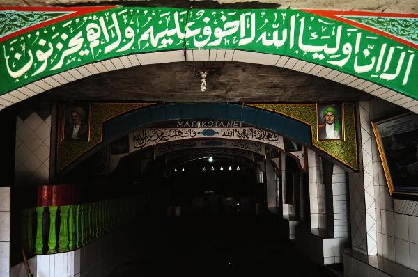 Masjid 1000 Pintu