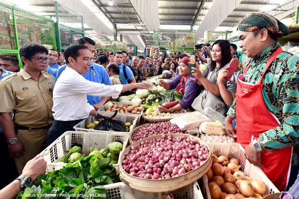 Presiden Joko Widodo blusukan ke Pasar Kranggan Yogyakarta