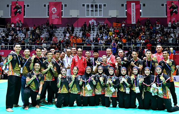 Tim pencak silat Indonesia meraup 14 dari total 16 medali emas yang disediakan di Asian Games 2018