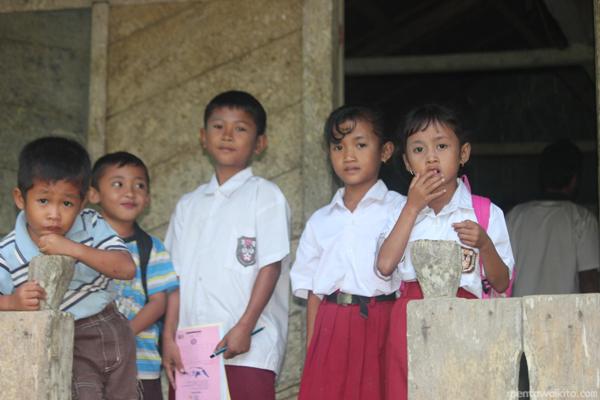 sekolah untuk anak di Mentawai