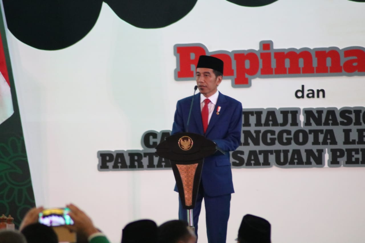 Jokowi minta para caleg PPP turun ke masyarakat