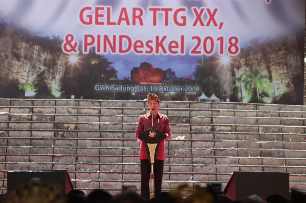 Jokowi dielu-elukan kepala desa se-Indonesia