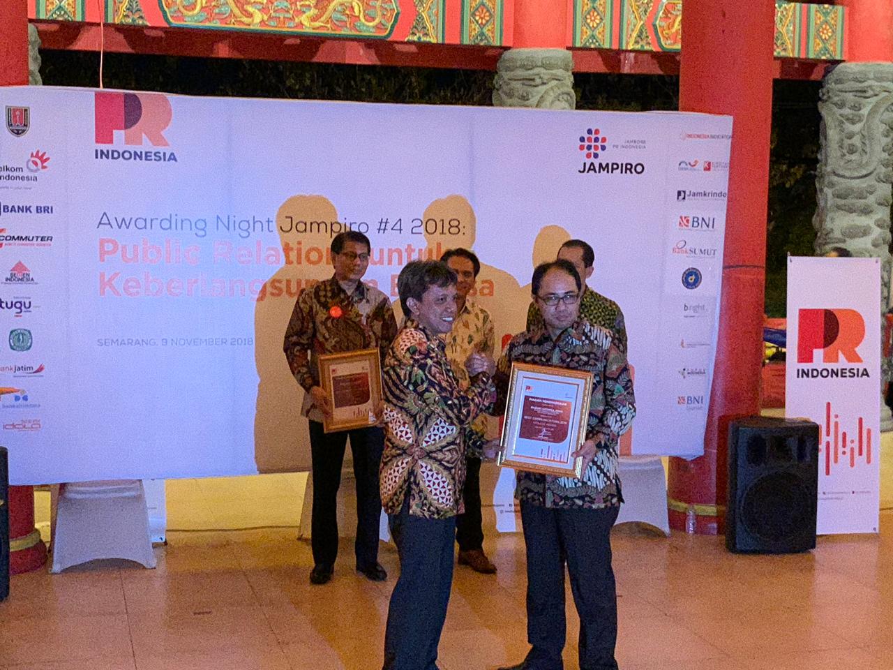 PUPR terima penghargaan JAMPIRO dari PR Indonesia
