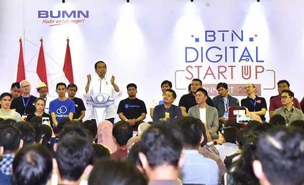 Peserta dan pengunjung yang mayoritasnya anak-anak muda ini berkesempatan mendengarkan pidato atraktif Jokowi. Dalam pidatonya, Jokowi mengimbau kepada para anak-anak muda kreatif dan inovatif serta para pelaku usaha rintisan (startup) untuk memanfaatkan momentum perubahan global dan disrupsi industri yang terjadi.