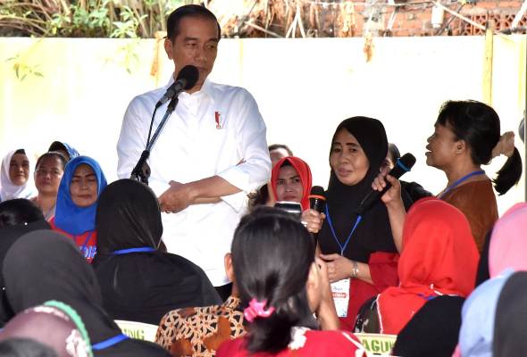 Jokowi kunjungi nasabah PNM Mekaar di Tambora
