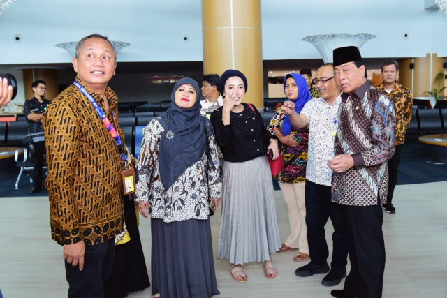 Komisi VIII Tinjau Kesiapan BIJB Menjadi Embarkasi Haji Jabar