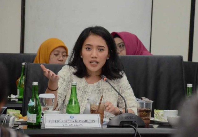 DPR Dorong Sinergi Kebijakan Fiskal dan Moneter Demi Stabilitas Nilai Tukar Rupiah