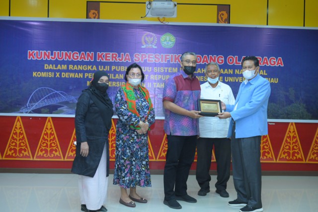 Uji Publik RUU SKN, Komisi X Sambangi Universitas Riau