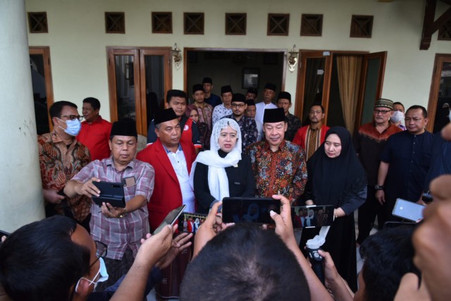 Kunjungi Ponpes Buntet Cirebon, Puan Maharani Komitmen Akan Kawal Kebijakan Maslahat bagi Para Santri