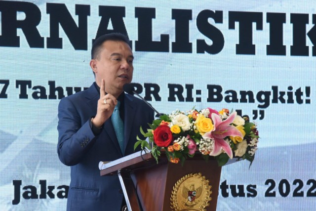 Pimpinan DPR Belum Terima Surpres Pengganti Lili Pintauli di Pimpinan KPK