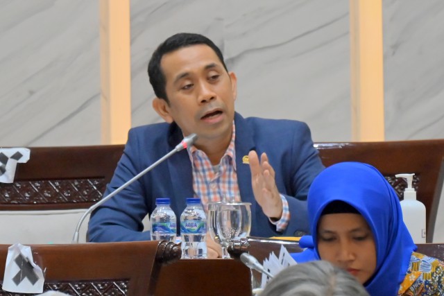 Kamrussamad Minta Gubernur BI Pimpin Langsung Operasi Moneter Stabilkan Rupiah