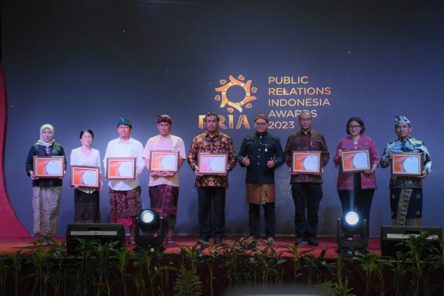 DPR RI Raih Penghargaan Terpopuler Media Cetak dan Online dalam PR Indonesia Award 2023