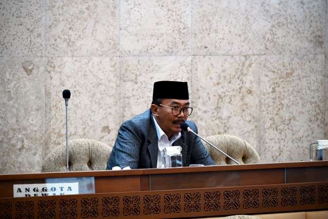 Jauhkan Pembangunan Demokrasi Pemilu dari Anasir Palu Hakim
