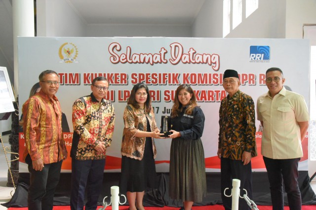 Komisi I: RRI Surakarta Jadi Percontohan RRI di Indonesia dalam Edukasi Pemilu 2024