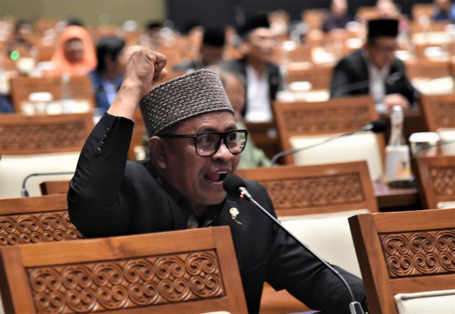 Rafly Kande dan Warga Manggamat Aceh Selatan Suarakan Tolak Mafia Tambang