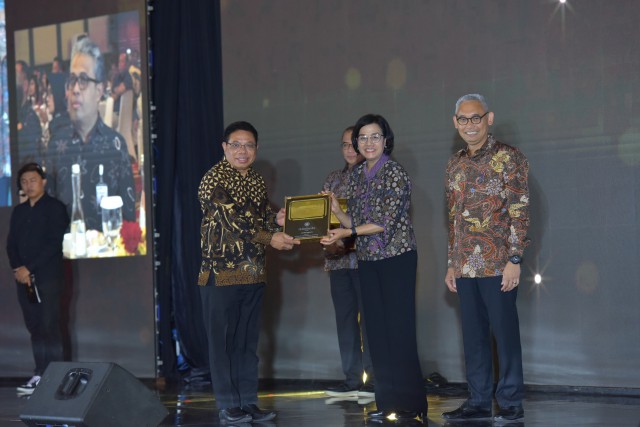 Penghargaan Anugerah Reksa Banda, Setjen DPR Peroleh Juara I Utilitas BMN