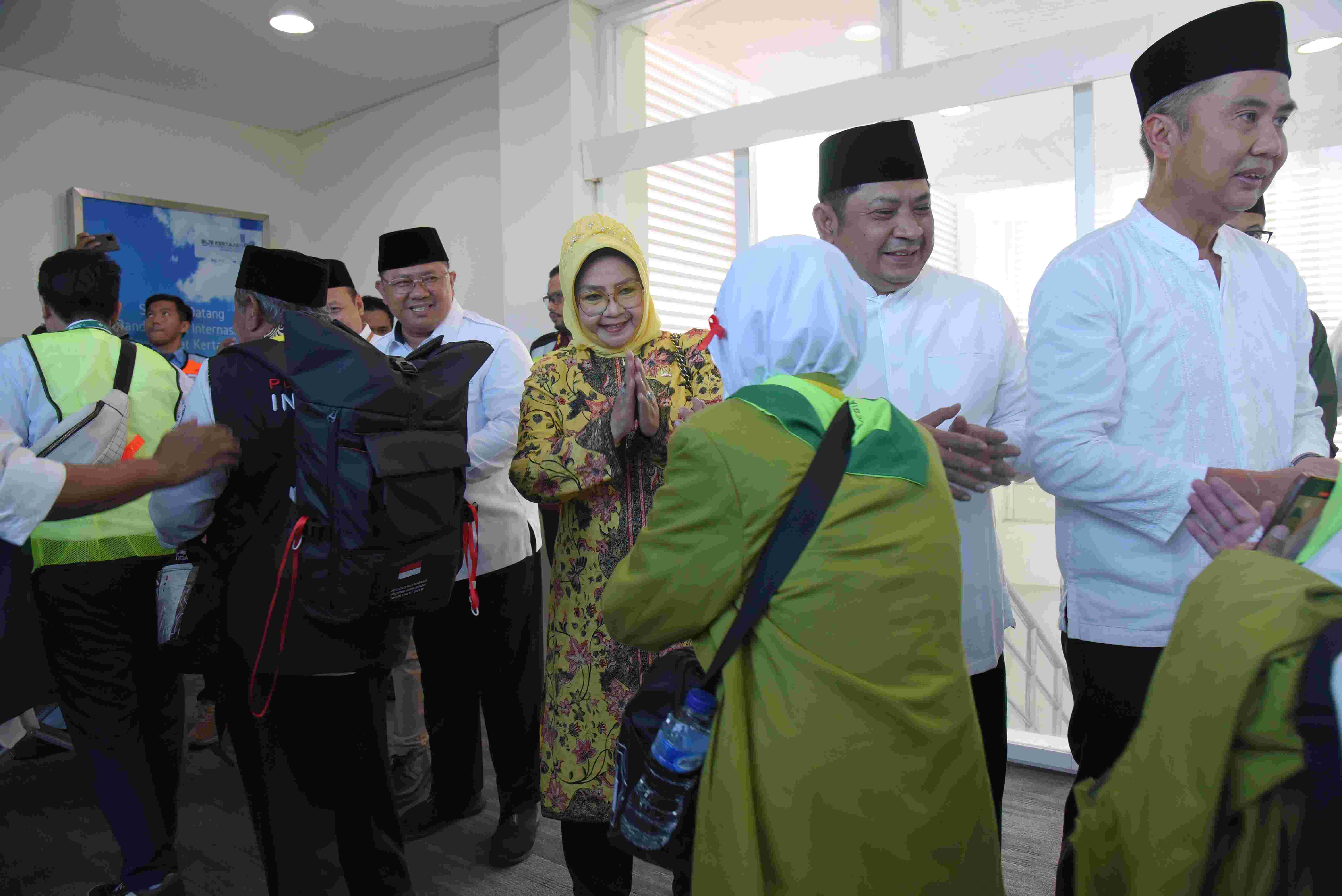 Itje Siti Dewi Bersyukur Pelepasan 440 Jemaah Haji Kloter Pertama Embarkasi Kertajati Berjalan Lancar